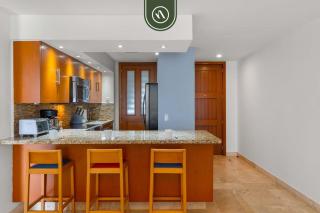 Stylish 2 BR Condo - Pools - Golf - Membership - 9