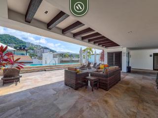 Luxury 2BR Condo in Romatic Zone - Rooftop Pool - 5