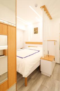 Renovated Studio in the Action 1 - 4