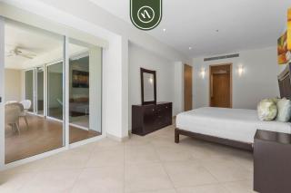Oceanfront 2 BR Condo - Beach - Restaurant - Gym - 0