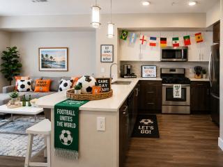 Villa Valencia - Free Disney Gift Card! - Orange - 9