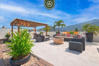 Studio in Romantic Zone - Rooftop Pool - King Bed - 1