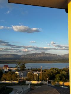 SEA & LAKE VIEW VILLA - 5