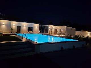 Diamona apartman de luks 2 sa pogledom na bazen - 0