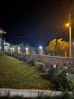 SEA & LAKE VIEW VILLA - 4