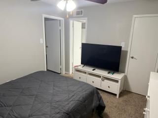 Cozy 1-bedroom apartment by NRG Reliant Stadium - 4