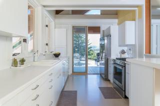 Mountain Mid Century - 7