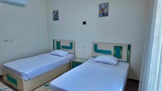 Grand Stylish Two bedrooms Apartment - 3