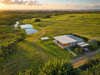 Casa de Campo na Cidade com Rio Privativo - 8