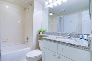 Prime Location - Apt Near Pentagon City - 4