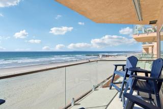 Modern Coastal Escape Breathtaking Ocean - 8