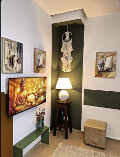 City Lights Studio - 1