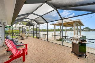 Johnson Bay Hideaway: Bayfront Naples Home w/ View - 9