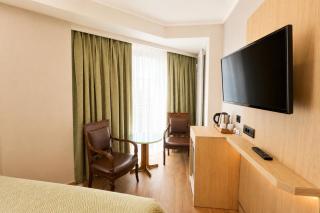 Zagreb Hotel - 1