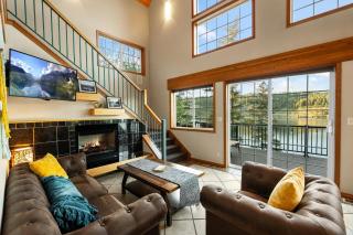 Lake Coeur d'Alene Cabin Dock & Fire Pit - 5