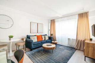 809 Midtown Apartments - 5