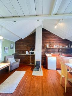 Cottage from 1850 in Ballstad - 9