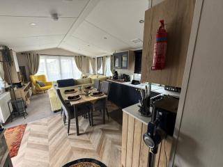 Howes Willerby Retreat - 2