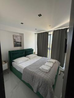 Enzo Seaside Maisonette & Pool - 6