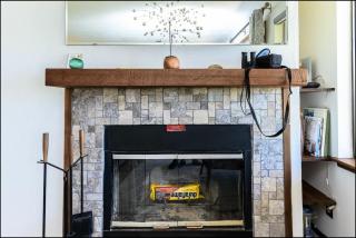 Hi-Tide Resort Top-floor Fireplace Unit 22 - 3