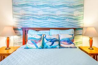 Hi-Tide Resort Queen Bed Unit 29 - 0