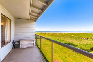 Hi-Tide Resort Queen Bed Unit 29 - 7