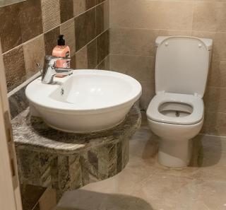 Downtown Luxury Flat with Free Pool and Beach Access - 8
