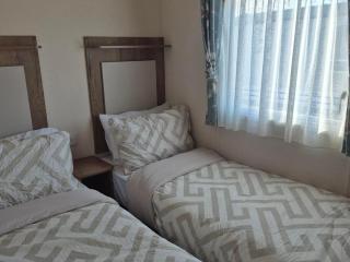 Unity Holiday Resort - Holiday Accommodation A0012 - 4
