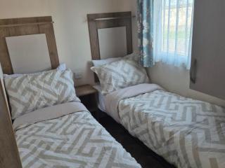 Unity Holiday Resort - Holiday Accommodation A0012 - 3