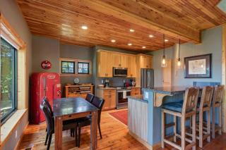 Lakeview cabin near Harrison with firepit - 6