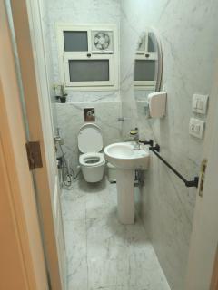 Luxurious Apartment in New Cairo Near AUC - 4