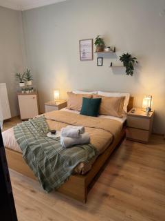 Cozy Garden Apartment - 3