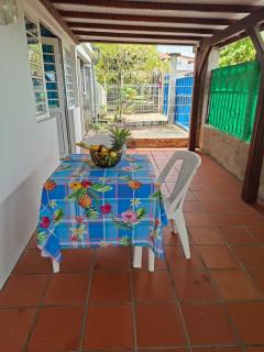 Cozy & air-conditioned independent 1-bedroom apartment with terrace - 1