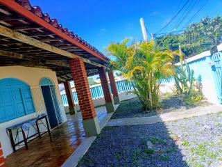 Casa Grande de 4 quartos com 2 Suítes em Jauá - 1