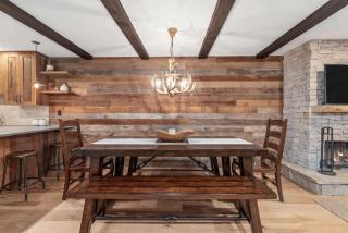 Hearthstone Lodge 2 | Stylish Cental Village Condo Close to Lifts with Sauna & Parking - 1