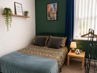 Two Bed Room Flat Newcastle Upon Tyne with Free Parking - 7