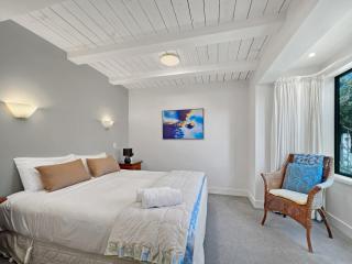 Groundfloor Waterfront 2Bed Harbour View Apartment - 6