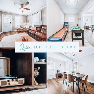 'Queen of the Turf' Walk to Oaklawn Racing and Gaming - 1