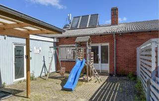 Nice Home In Højer With Wifi - 2
