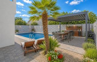 Gorgeous Home In Vrsi Mulo With Sauna - 5