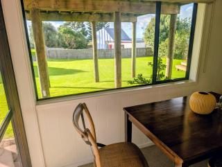 Beachfront Studio Modern, Self-Contained by beautiful Whiritoa Beach - 1