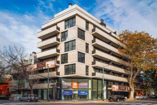 MOT Rentals Design SohoHaus - 3 Lux Lofts 'B' 9 pax - 6
