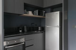 MOT Rentals Design SohoHaus - 3 Lux Lofts 'B' 9 pax - 3