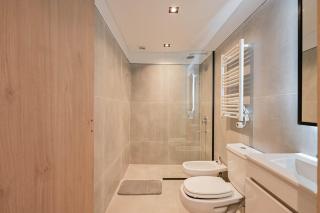 MOT Rentals Black Ravignani - 3 Lux Aparts 12 pax in Palermo Hollywood - 4