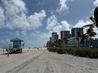 Oceanfront Coastal Escape on Hollywood Beach - 0
