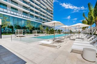 Miami Beach Luxury Condo - 5 Minutes from Beach - 1