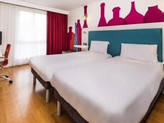 ibis Styles Barnsley - 6