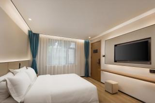 Days Inn by Wyndham Yantai Penglai - 3