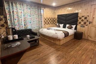 Pine inn - 3