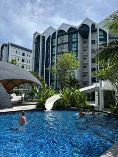 Title Halo direct pool access suite MA105 - 0